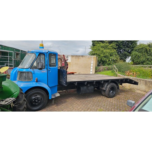 451 - 1980 Leyland Austin FG550 Beavertail truck. Registration number YBT 712V 1998 tax disc.
Believed to ... 