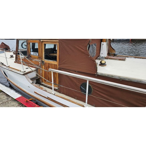 456 - 1936 Thorneycroft Motor Cruiser, Blue Waters.
Length 38 foot, beam 9 foot 6 in, draft 3 foot 3 in, a... 