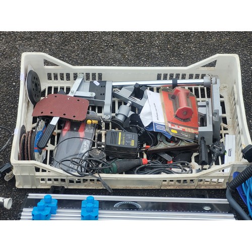 38 - Mac workbench, plastic tray containing a 25m cable reel, drill stand and consumables to include grin... 