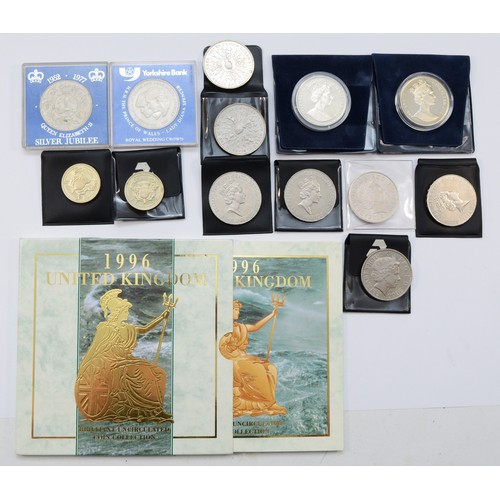 85 - Two silver proof Eurotunnel 1993 crowns, a 1996 UK proof coin set, five £5 coins, two £2 coins and s... 