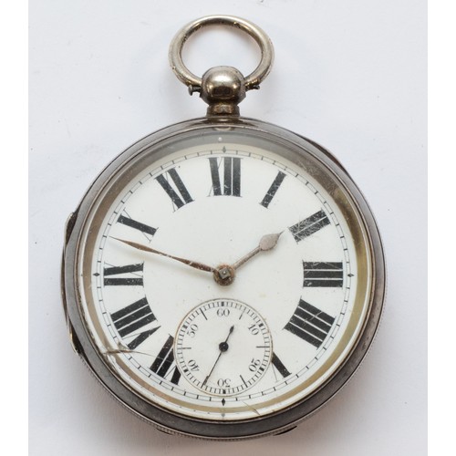 118 - An Edwardian silver key wind open face pocket watch, Chester 1902, 55mm, glass cracket, working when... 