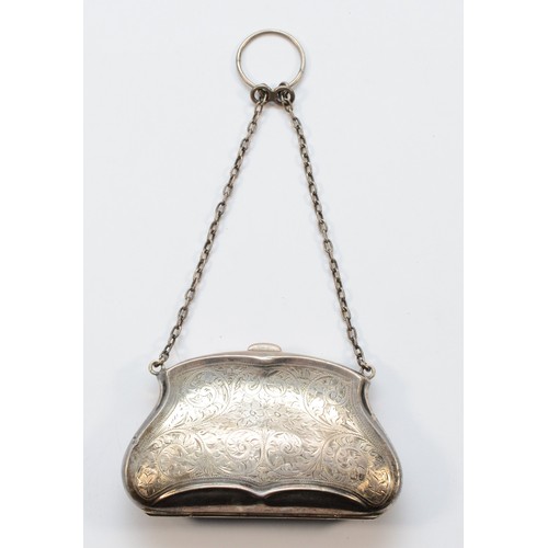 270 - A silver purse, Chester 1909, fitted interior, 9 x 5.5cm, 60gm