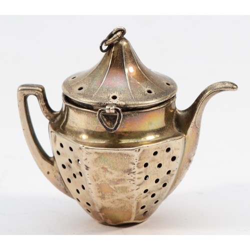 333 - A Sterling Silver tea infuser, in the form of a tea pot, 5cm, 12gm