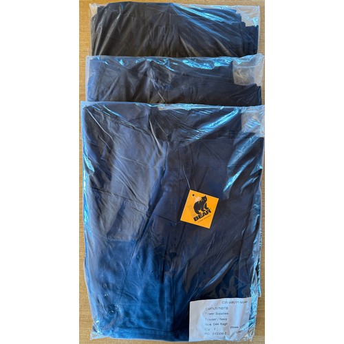 72 - x3 Size 44R Bear Work trousers