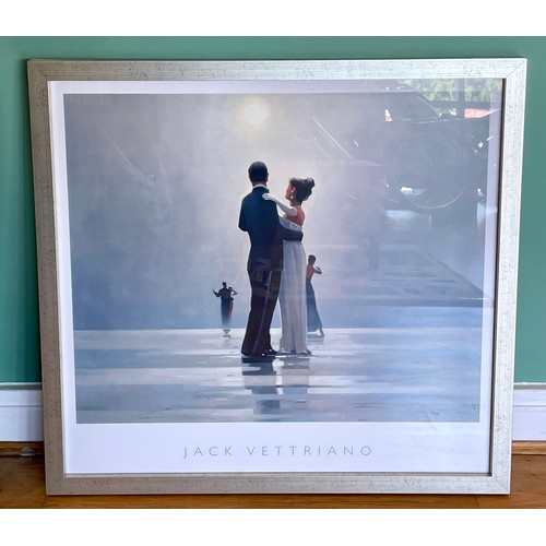 101 - A large modern gilt framed print 'Kissing Cherubs' 122x92cm, together with a Jack Vettriano framed p... 