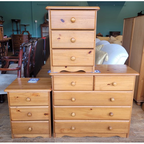 130 - A modern pine 3+2 height chest of drawers, H74, W84, together with a pair of matching bedside three ... 