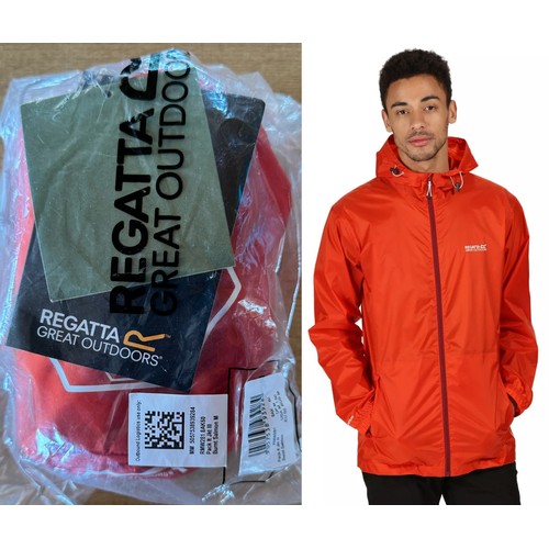 33C - Size Small Regatta Packaway Jacket Red