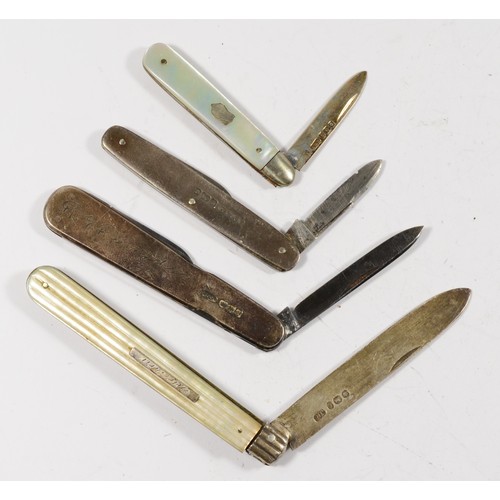 14 - Two silver and mother of pearl fruit knives and two silver pen knives