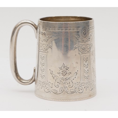 26 - An Edwardian silver tapering christening mug, Birmingham 1909, with engraved decoration, 7cm, 88gm