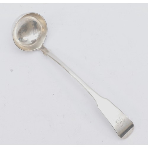 52 - A Scottish George IV silver fiddle pattern toddy ladle, Glasgow 1828, 17cm, 43gm