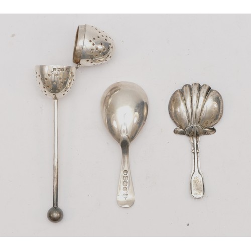 56 - An Edwardian silver tea infuser, Sheffield 1906,  a George III silver caddy spoon with shell bowl, B... 