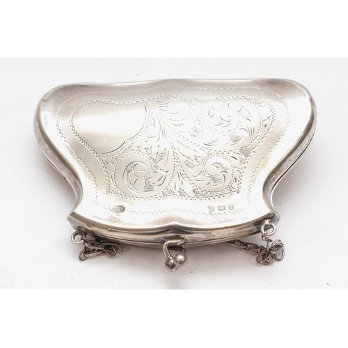 74 - A silver purse, Birmingham 1918, fitted interior, 11cm, 78gm