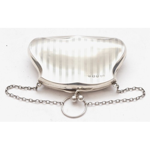 78 - A silver purse, Birmingham 1918, fitted interior, 9cm, 59gm