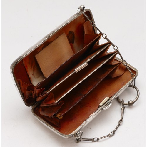 79 - A silver purse, Birmingham 1919, fitted interior, 11cm, 112gm