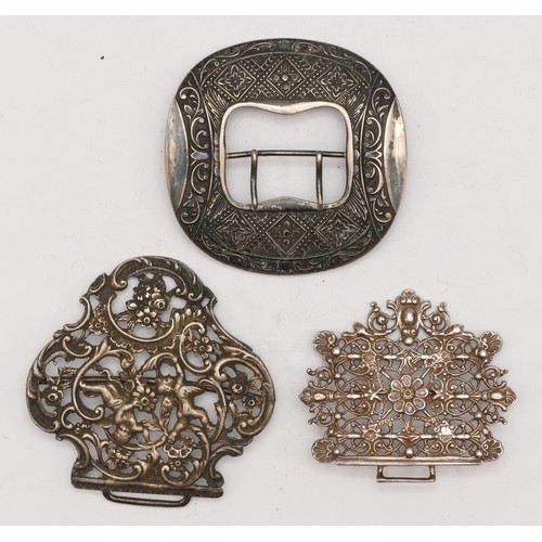 83 - Marius Hammer, an 830 standard silver buckle, 7cm and two apparently unmarked silver, 116gm part buc... 