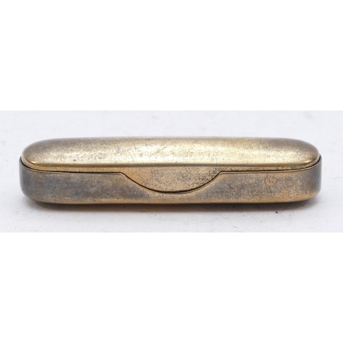 92 - A silver gilt box, Birmingham 1919, 55mm, 12gm