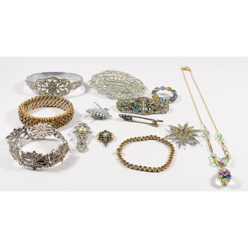 153 - A collection of Art Deco and related costume jewellery