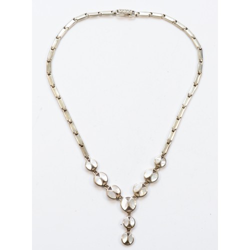 178 - A 925 silver and mother of pearl necklace, with drop, 42cm, 33gm