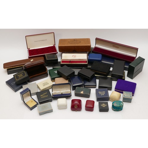 227 - A quantity of jewellery boxes