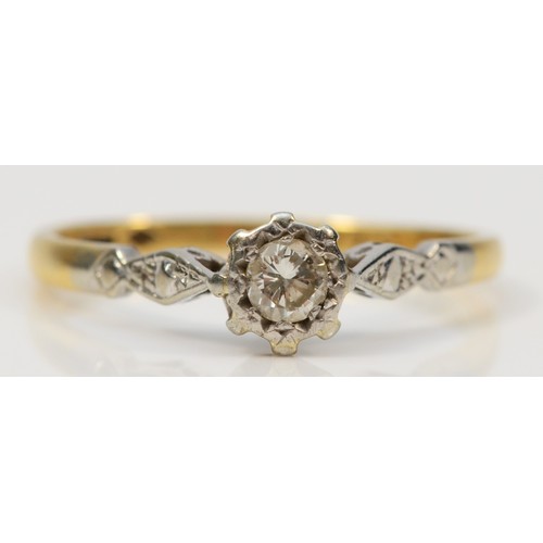 295 - An 18ct gold vintage diamond solitaire ring, L, 2g