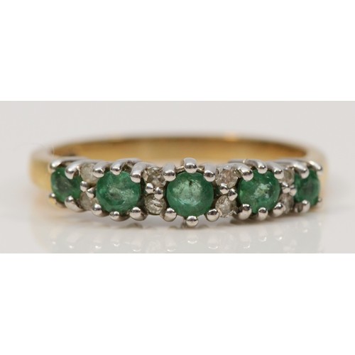 309 - A 9ct gold vintage emerald and diamond half eternity ring, L, 2.1g