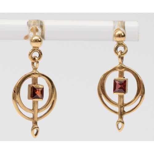 389 - A pair of 9ct gold vintage style garnet drop earrings with scroll backs, 15mm drop, 2.1g