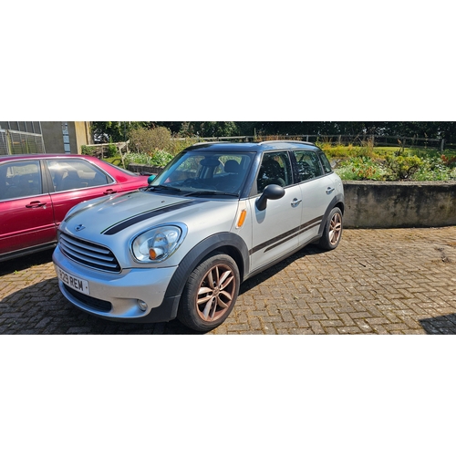 4 - 2011 Mini Countryman Cooper Diesel, 1600cc. Registration number AK61 FHN. VIN number WMWZD32030WL416... 