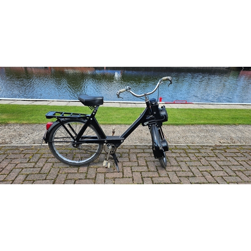 8 - 1966 VeloSolex S3300, 49cc. Registration number BAH 110D. Frame stamped 4878239V. Engine number 3701... 