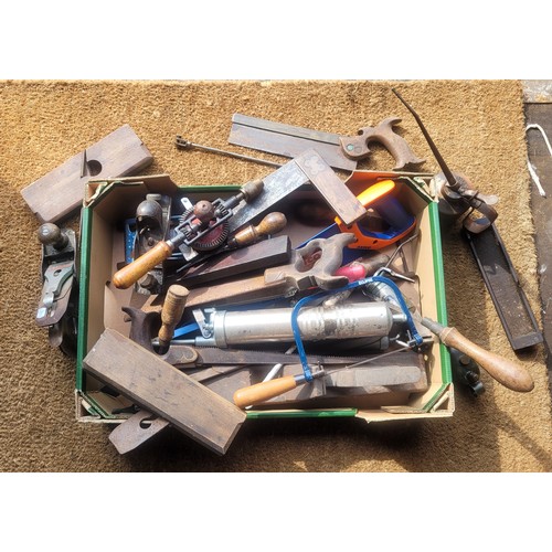 45 - Box of hand tools to include a Stanley wood plane, spanners, screwdrivers and saws. Also a selection... 