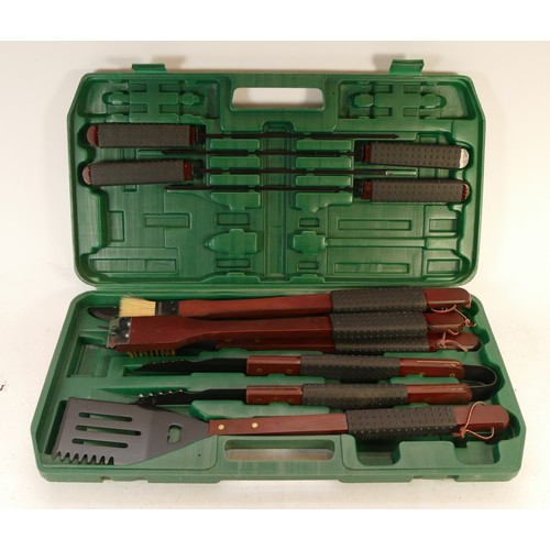 51 - A collection of early 20th century and later carpenters hand tools in three boxes, together with a s... 