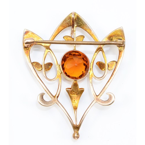 139 - A 9ct gold Edwardian citrine and seed pearl brooch pendant, 40mm length, 8mm diameter citrine, 4.1g