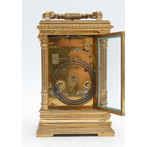 344 - A French 19th century brass repeating and striking carriage clock, white enamel dial, the movement s... 