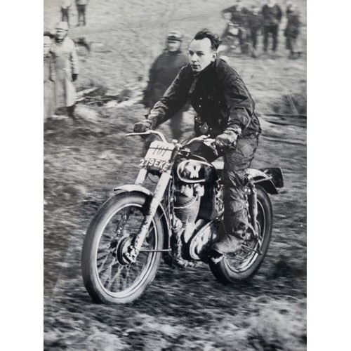 489 - 1959 Matchless 350GC Trials, Ex John Surtees, CBE. Registration Number 279EKE. Frame Number C8511. E... 