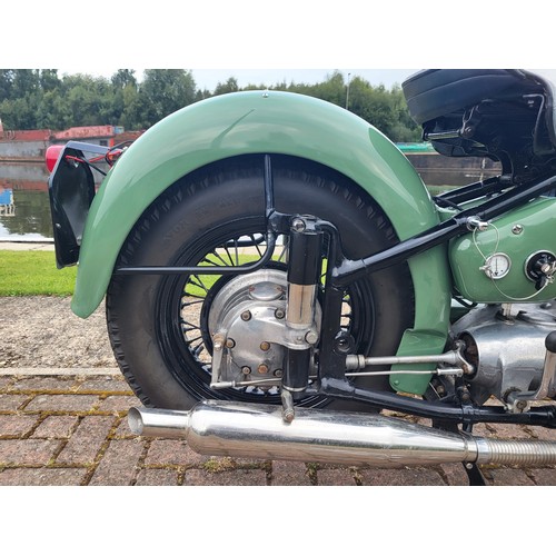 529 - 1952 Sunbeam S7 Deluxe, 500cc. Registration Number LWR 699, Frame Number S7 2871, Engine Number S8 1... 