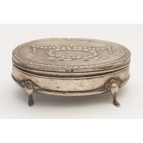 32 - A silver trinket box, Birmingham 1910, with embossed cover, 10 x 5cm, loaded