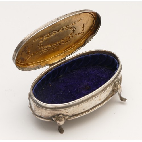 32 - A silver trinket box, Birmingham 1910, with embossed cover, 10 x 5cm, loaded