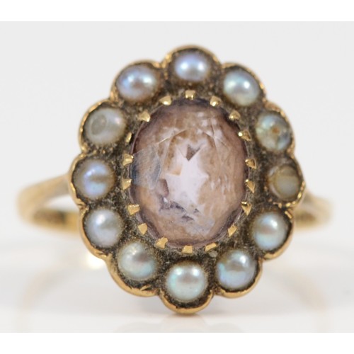 602 - A 9ct gold vintage amethyst and seed pearl dress ring, L, 2.9g