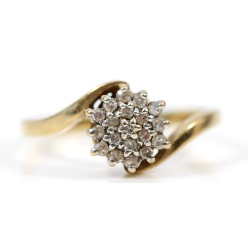 666 - A 9ct gold diamond cluster ring, L, 1.8g