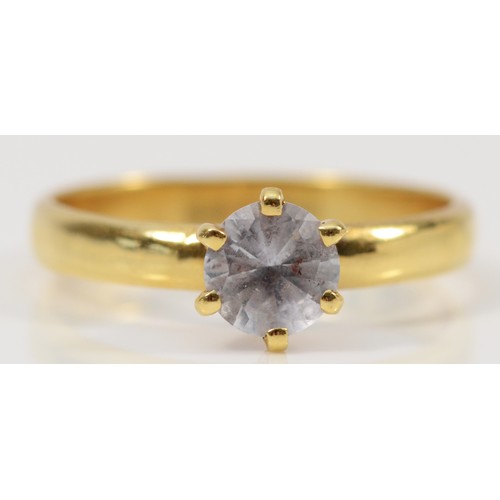 1327 - A 12K gold and white sapphire single stone ring, P, 3.5gm