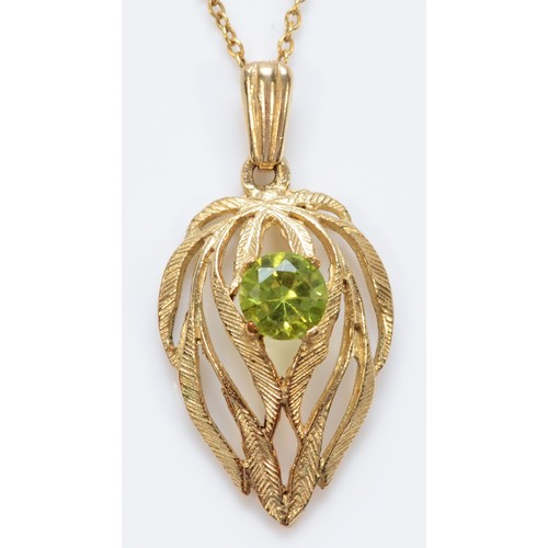 1493 - A 9ct gold green gemstone pendant with chain, 20mm pendant length, 2.8g