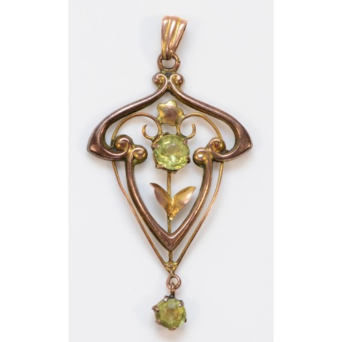 1279 - A 9ct gold Edwardian garnet topped doublet pendant, 45mm total length, 2g