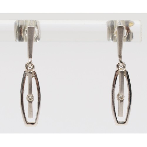 1302 - A pair of 9ct white gold diamond drop earrings, 20mm total length, 1.4g