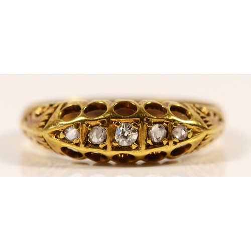 1462 - An Edwardian 18ct gold and diamond five stone ring, Birmingham 1909, N, 2.8gm