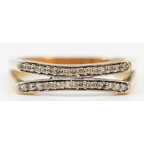 1234 - A 9ct gold diamond ring, R, 3.6g