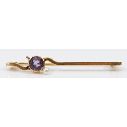 1236 - A 9ct rose gold antique amethyst and seed pearl brooch, 45mm across, 1.8g