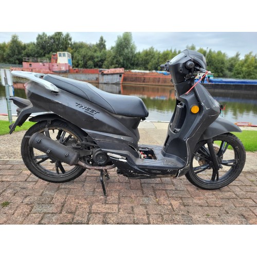 532 - 2018 Peugeot Tweet 50V Registration Number BN18 KMX, Frame Number VGALW1AAA0S025720, Engine Number 1... 