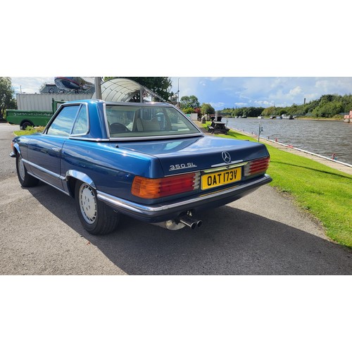 402 - 1979 Mercedes Benz R107 350SL, auto. Registration number OAT 173V. VIN number 10704322014445. Engine... 