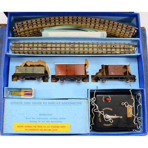 12 - Hornby Railways; Dublo Meccano Ltd tank goods train set EDG7, (looks to be in unused condition) toge... 