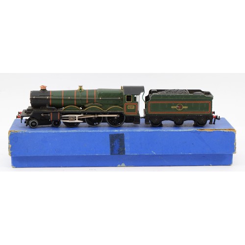 22 - Hornby 00 Gauge Railways; Two Dublo EDLT20 locomotives and tenders 'Bristol Castle' No.31020, 31020/... 