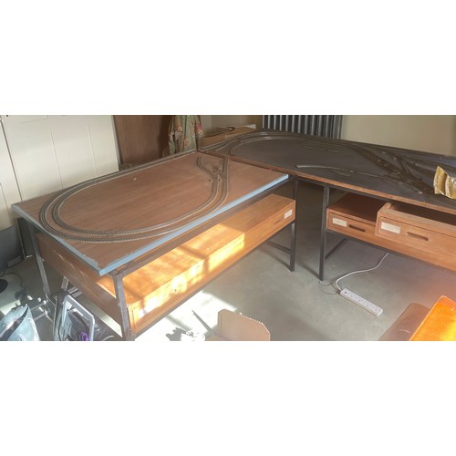 27 - Hornby 00 Gauge Railways; A substantial quantity of loose and boxed Dublo model railway track, (see ... 